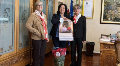 La Presidente riceve AIL Ragusa per il lancio della campagna di raccolta fondi tramite l’acquisto delle “Stelle di Natale”