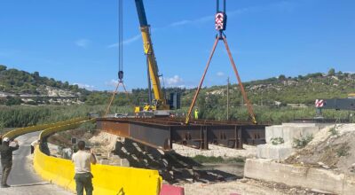 Ponte sul fiume Ippari: svolta decisiva nel cantiere