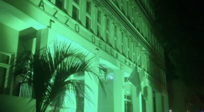 La sede di Viale del Fante si illumina di verde per la settimana dedicata alla fibrosi cistica